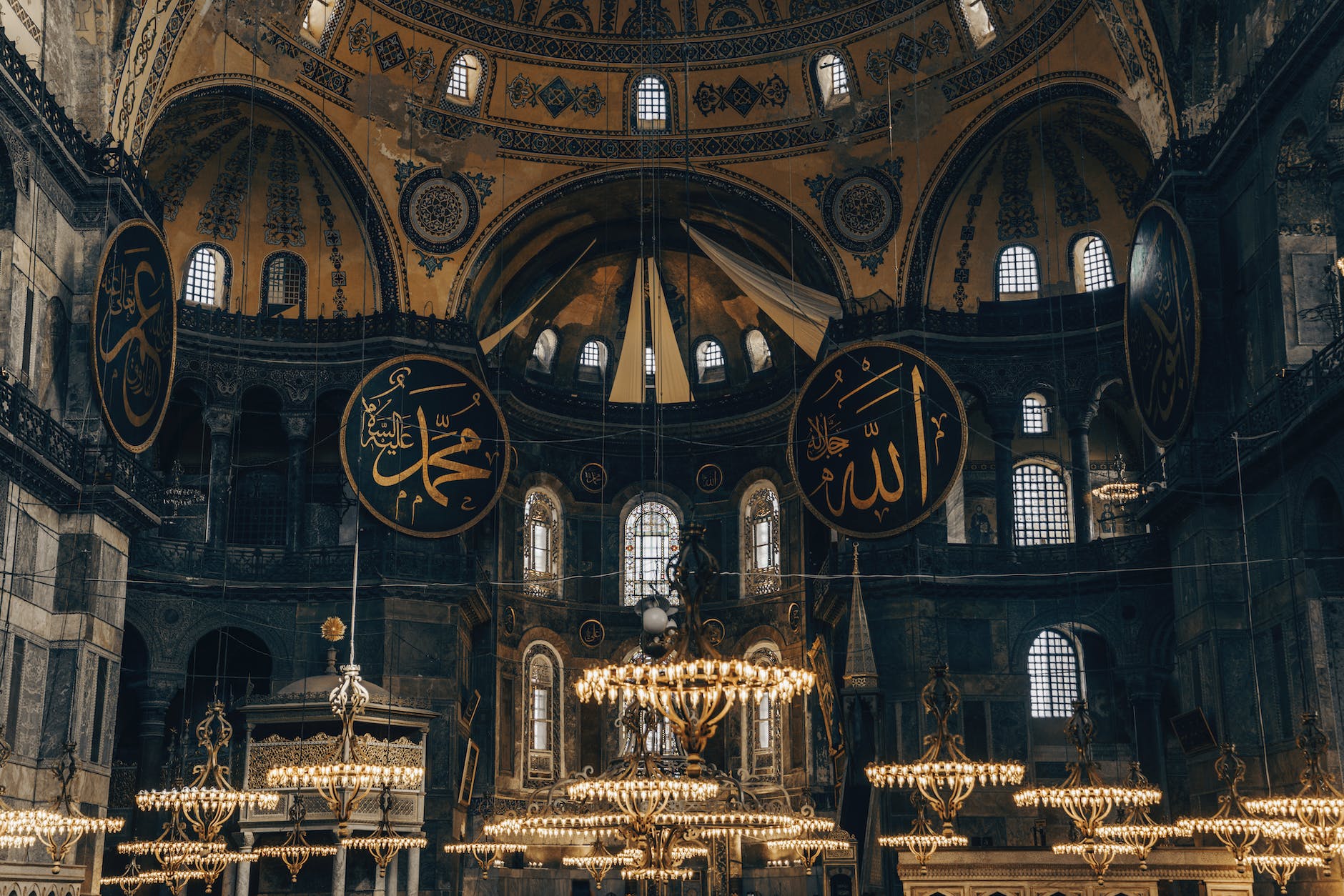 pexels-photo-14079253 the interior of the hagia sophia grand mosque